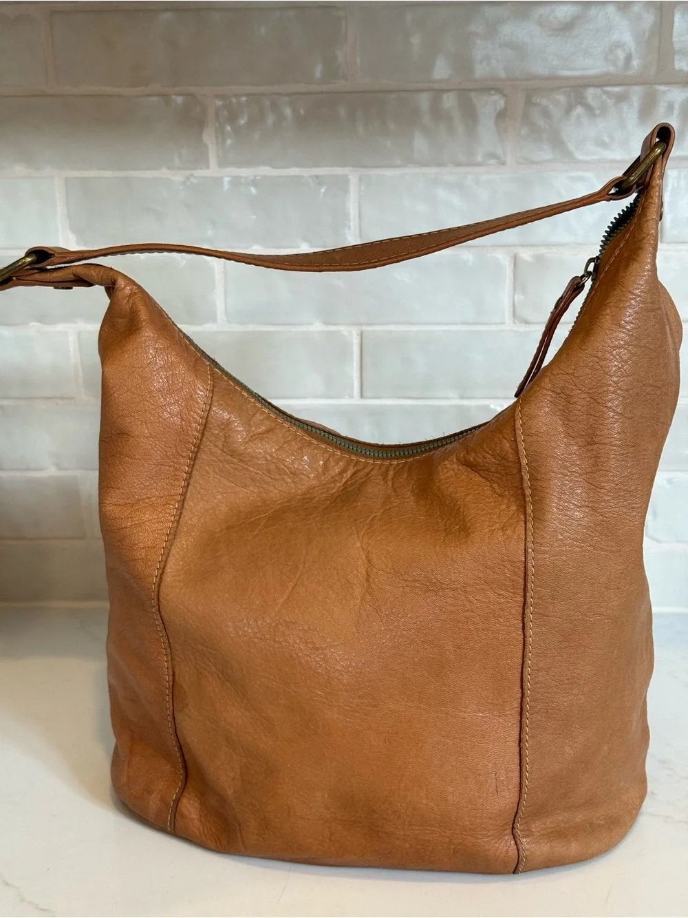American Leather Co Tan Pebbled Leather Hobo Shoulder Bag Soft Slouch Zip Purse